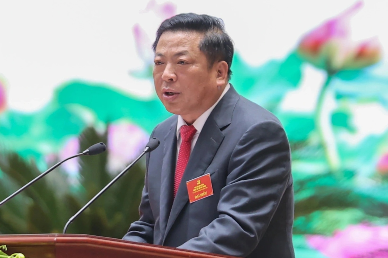 xây nhà 20 tầng